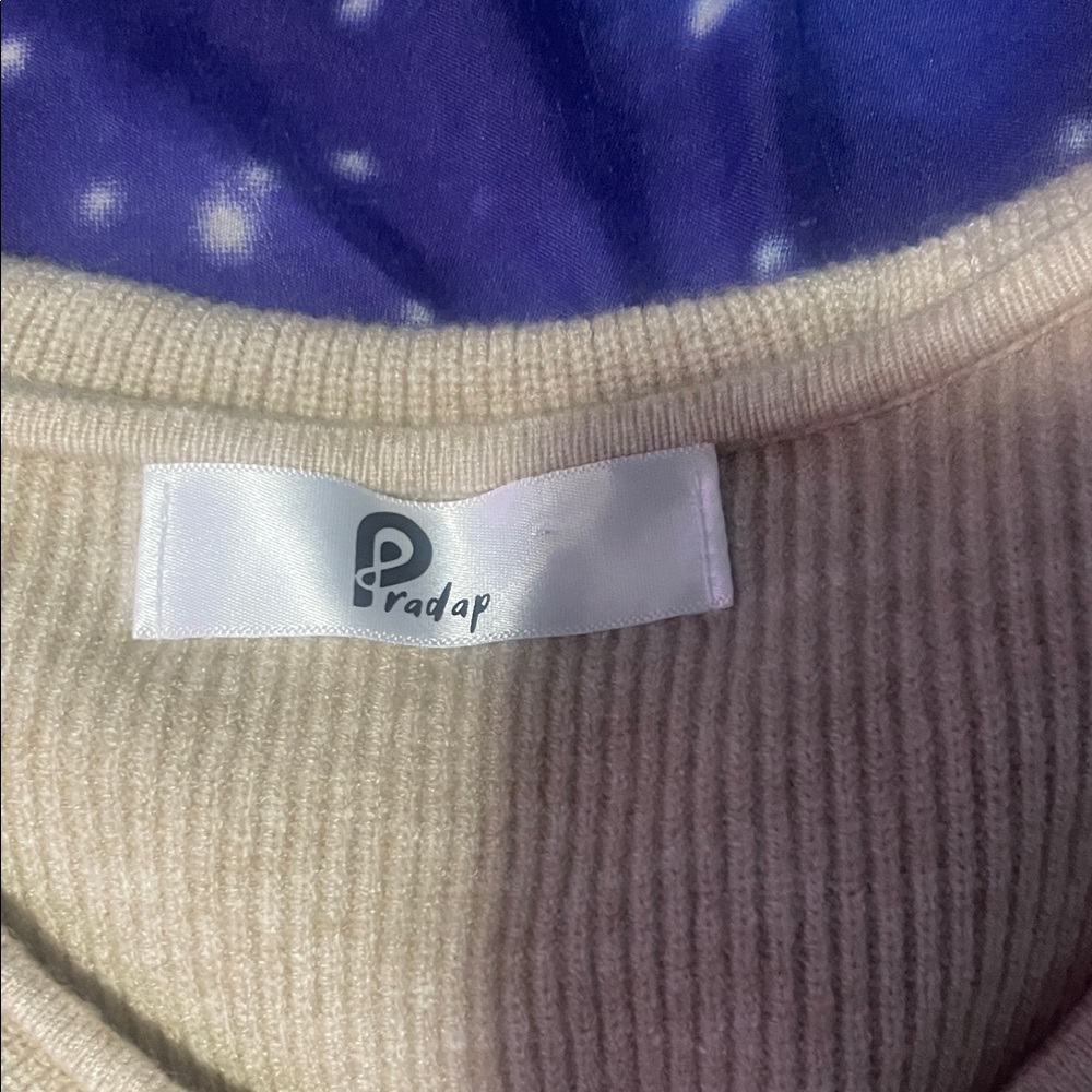 Prada Cream Ruffle Knit Cardigan - Picture 2 of 6